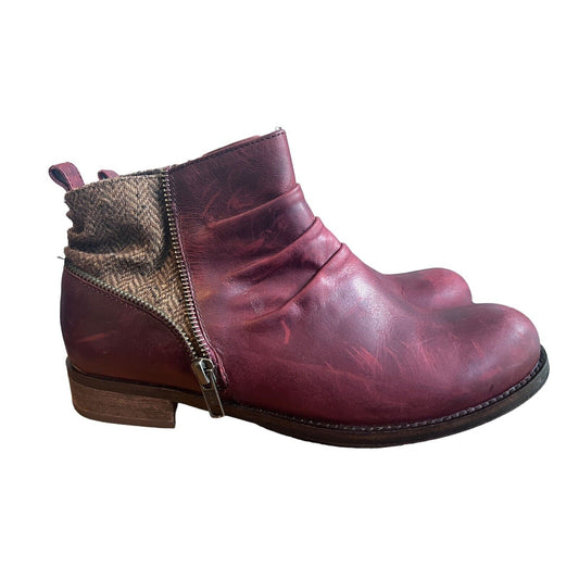 7.5 CAT CATERPILLAR KILEY Maroon Burgundy Leather Tweed Ankle Boots Zip