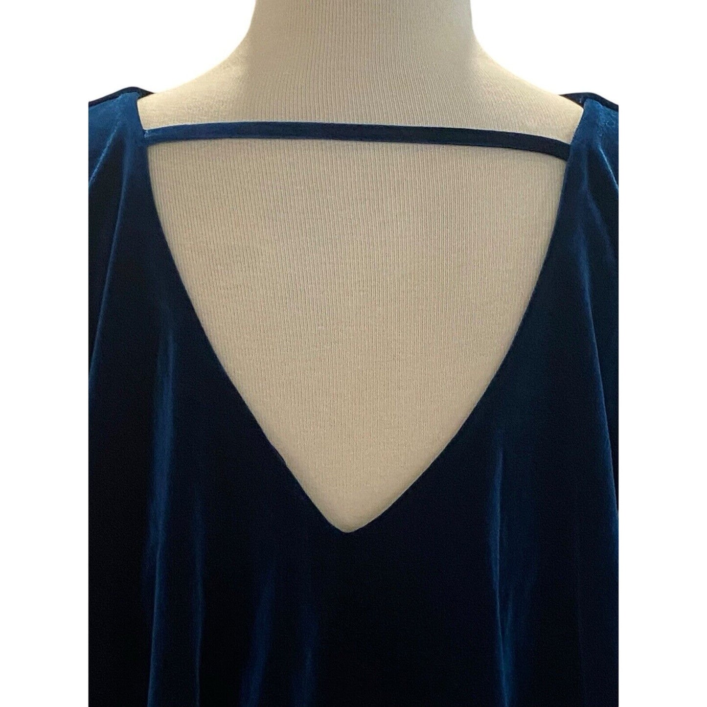 Size Small Womens Teal Velvet Mini Shift Dress NWT Witchy Fairy Felicity & Coco