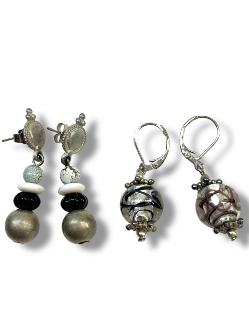 2 Pair Pierced Earrings Silvertone Black 1.5" Dangle Drop