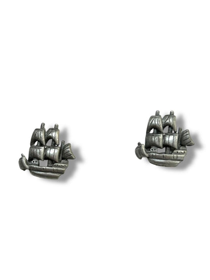2 Pair Post Pierced Earrings Silvertone Ship Eagle Globe .5"