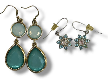 2 Pair Pierced Earrings Goldtone Aqua Fishhook Drop Dangle