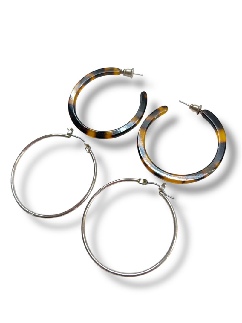 2 Pair Pierced Earrings Hoops Acrylic Tortoise Silvertone 1.5" Diameter