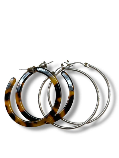 2 Pair Pierced Earrings Hoops Acrylic Tortoise Silvertone 1.5" Diameter
