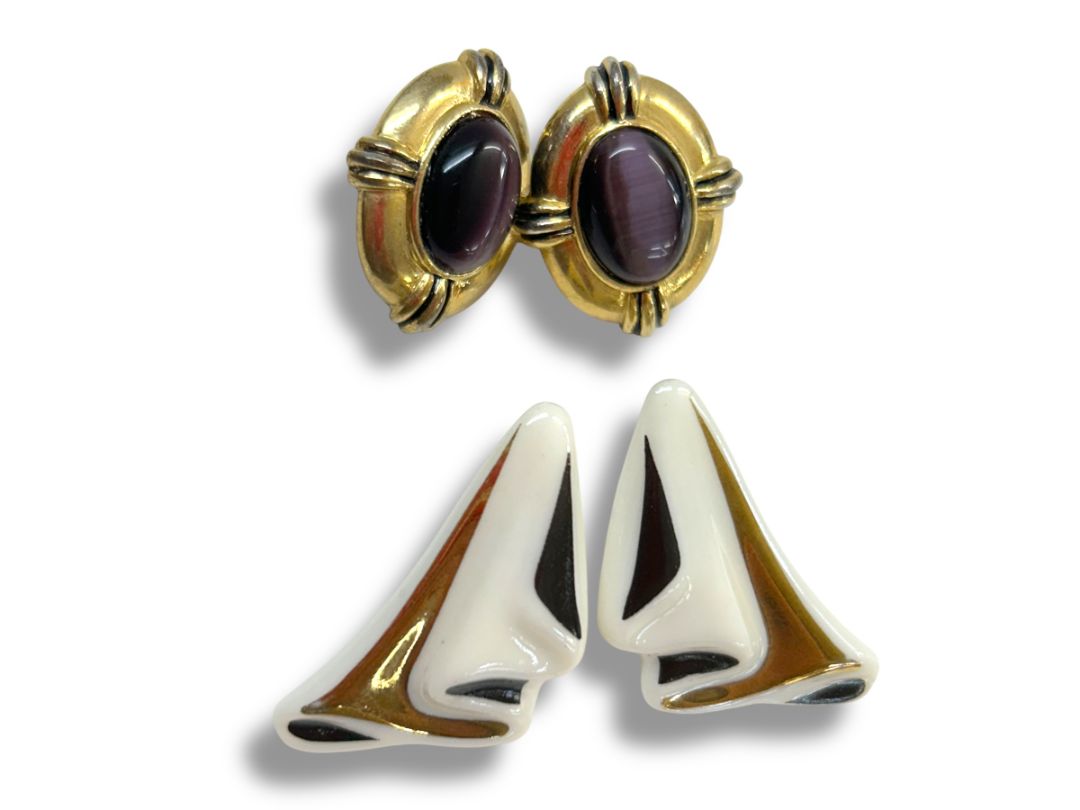 1980s 2 Pair Pierced Earrings Goldtone Purple Abstract