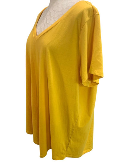 Size 3X Torrid Womens Yellow Gold Classic Fit V-Neck Tshirt