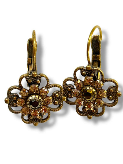 2 Pair Goldtone Retro Pierced Earrings Medallion Drop Flower