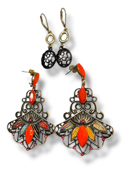 2 Pair Pierced Drop Earrings Chandelier Filigree Boho Style