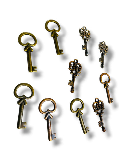 Lot of 10 Skeleton Key Pendant Charms Jewelry Making Silvertone Brass Color 1"