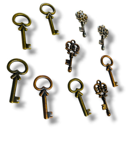 Lot of 10 Skeleton Key Pendant Charms Jewelry Making Silvertone Brass Color 1"