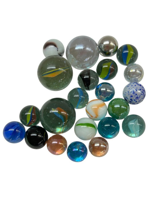 Lot of 23 Assorted Glass Marbles Speckled Swirl Metal 14mm-25mm