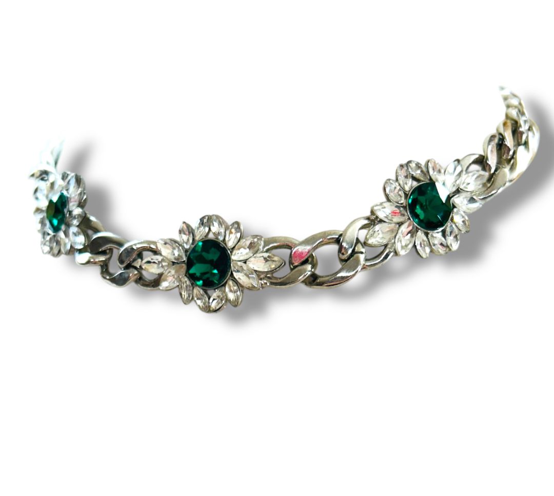 Chunky Silvertone Green Choker Necklace Flowers 12-15.5"