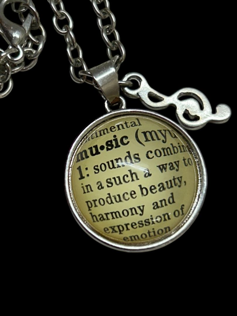 Silvertone Chain Resin Music Pendant Necklace 15-17"