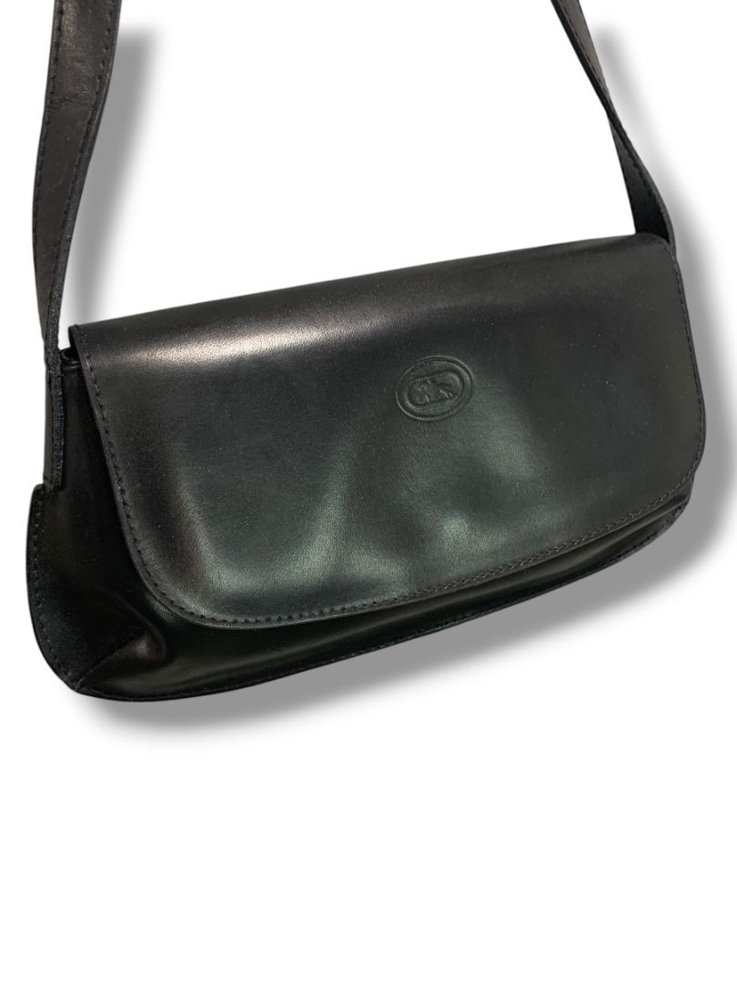 Genuine Leather Handmade in Florence Black Purse Shoulderbag