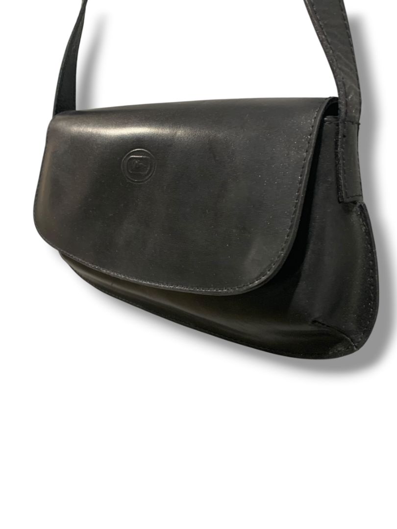 Genuine Leather Handmade in Florence Black Purse Shoulderbag