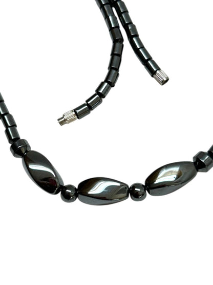 Hematite Necklace Screw Barrel Clasp 18.5"