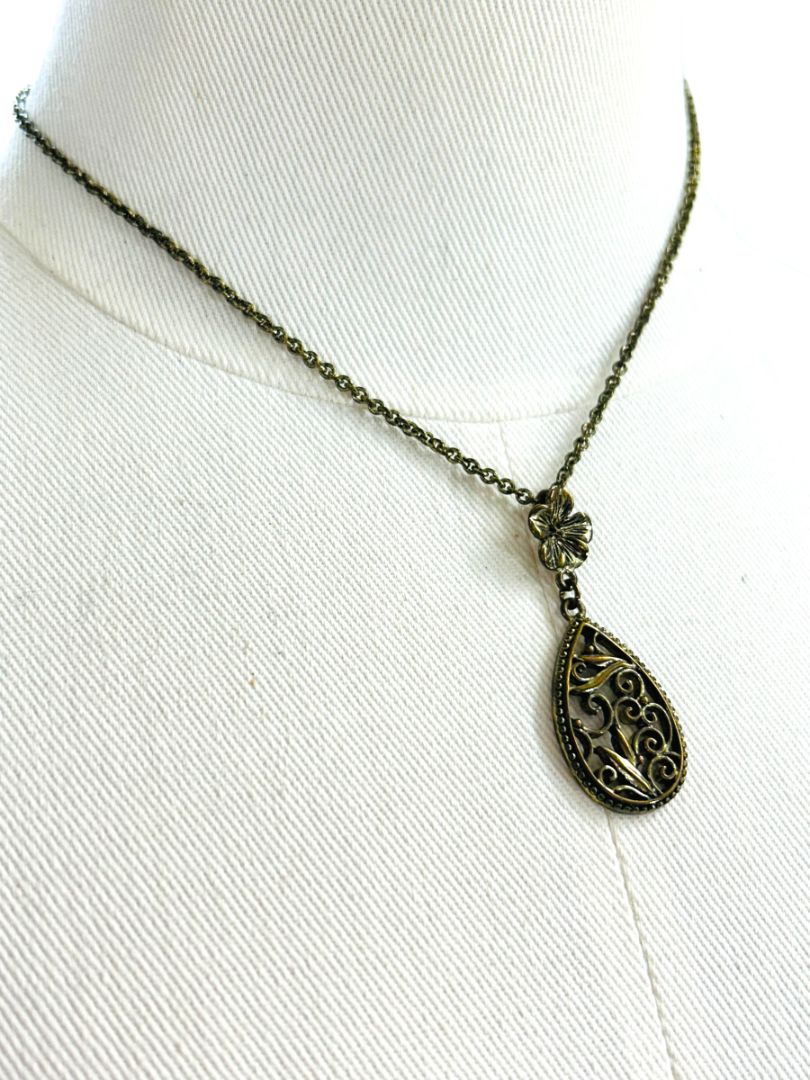 1928 Brand Antiqued Goldtone Pendant Necklace Filigree 16-19"