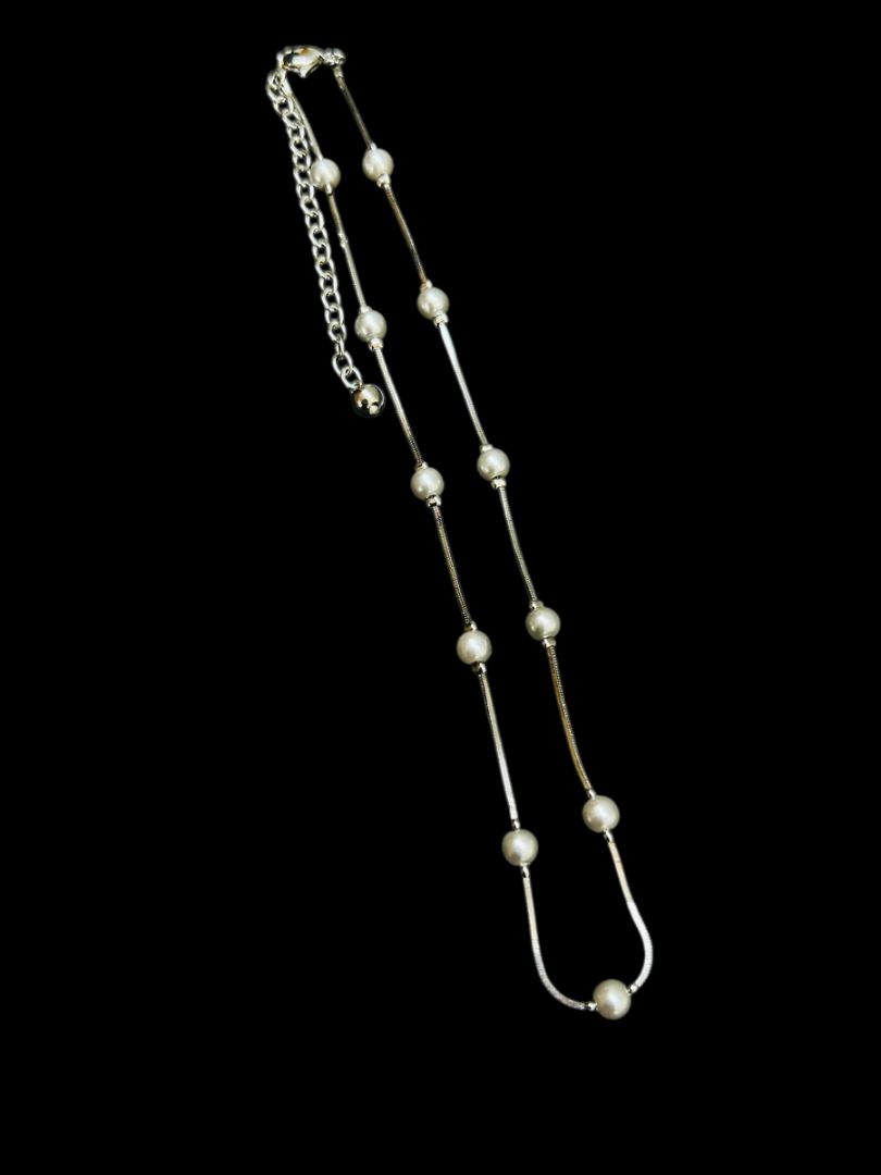Silvertone Faux Light Gray Pearl Beaded  Chain Necklace 16-19" Lobster Clasp