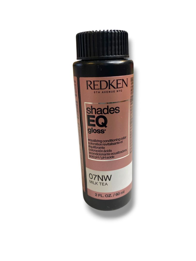 Redken New Shades EQ Gloss Equalizing Conditioner 07NW Milk Tea 2oz