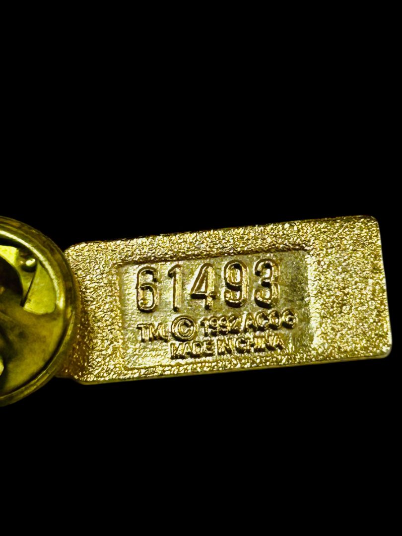 1996 Olympic Avon Torch Lapel Pin Atlanta Goldtone Lipstick 1.6"