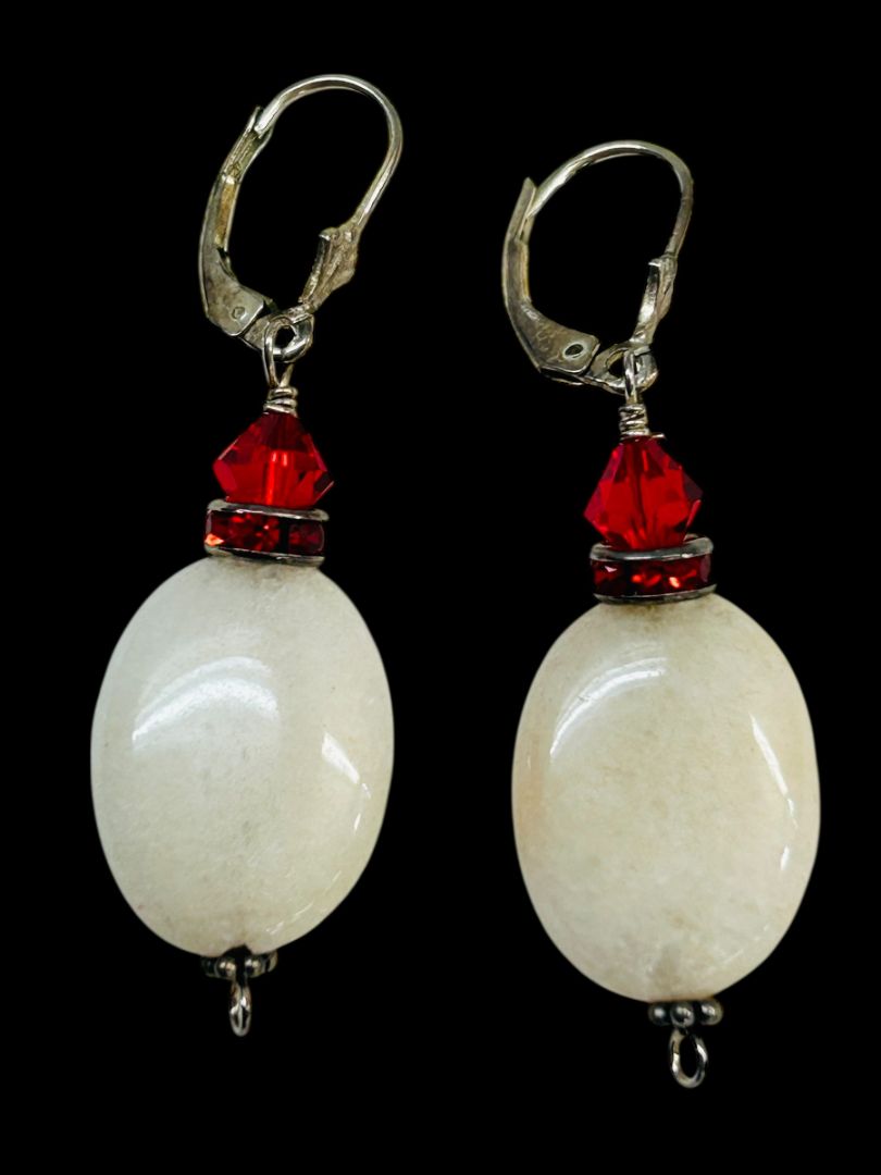 White Red Silvertone Pierced Leverback Earrings 2" Drop