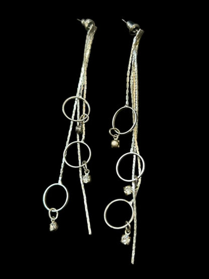 Silvertone Post Pierced Earrings Chain Circles 3.5" Drop Dangle