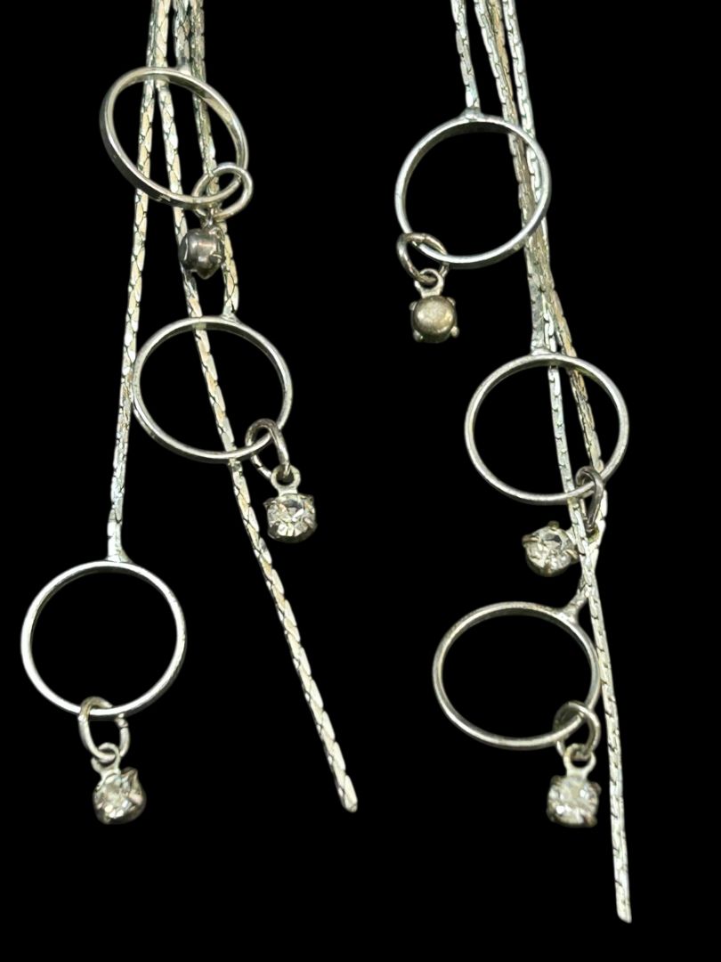 Silvertone Post Pierced Earrings Chain Circles 3.5" Drop Dangle