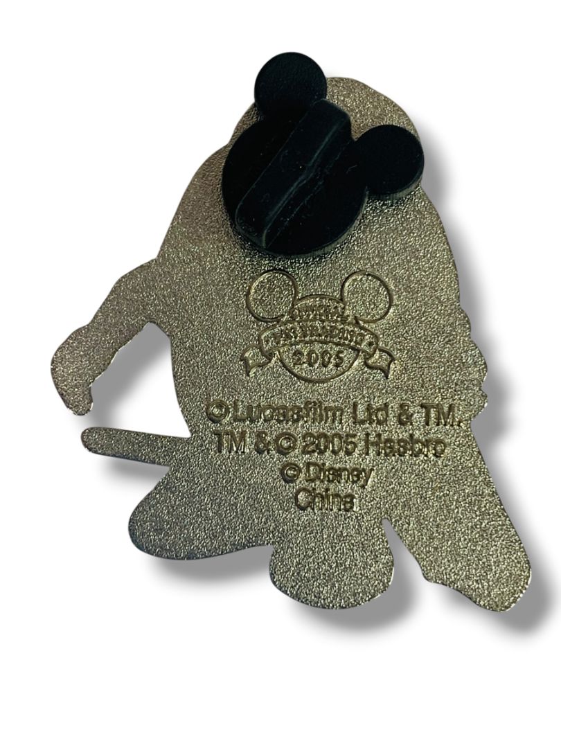 2005 Disney Official Pin Trading Darth Tater Mr Potato Head 2"