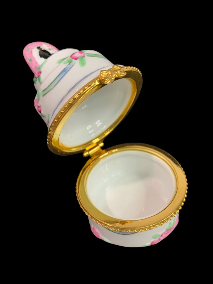 Porelain Hinged Trinket Ring Box Tiered Wedding Cake Bridal 3.2"h