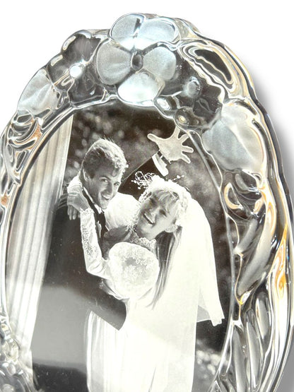 Mikasa Crystal Wedding Photo Frame Oval 8.75" x 6.25 Tabletop Floral