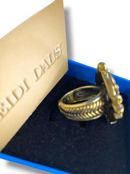 Size 7 Heidi Daus Ring Clear Swarovski Crystal Floral Shape Goldtone New in Box