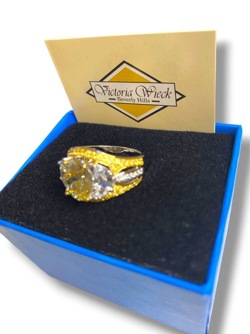 Size 6.5 Victoria Wieck PAJ Vermeil Yellow & Clear CZ Three Stone Cocktail Ring in Box