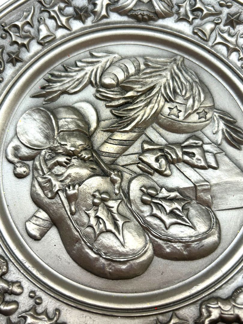 1982 Hudson Pewter Plate Andrea Hollis Christmas Limited 5.9" Not a Creature was Stirring