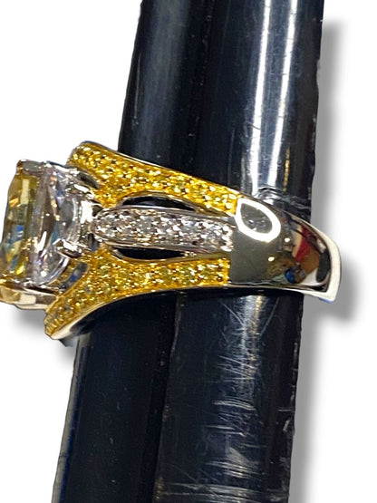 Size 6.5 Victoria Wieck PAJ Vermeil Yellow & Clear CZ Three Stone Cocktail Ring in Box