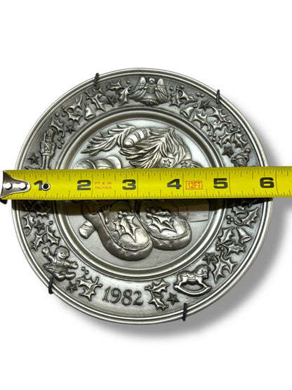 1982 Hudson Pewter Plate Andrea Hollis Christmas Limited 5.9" Not a Creature was Stirring