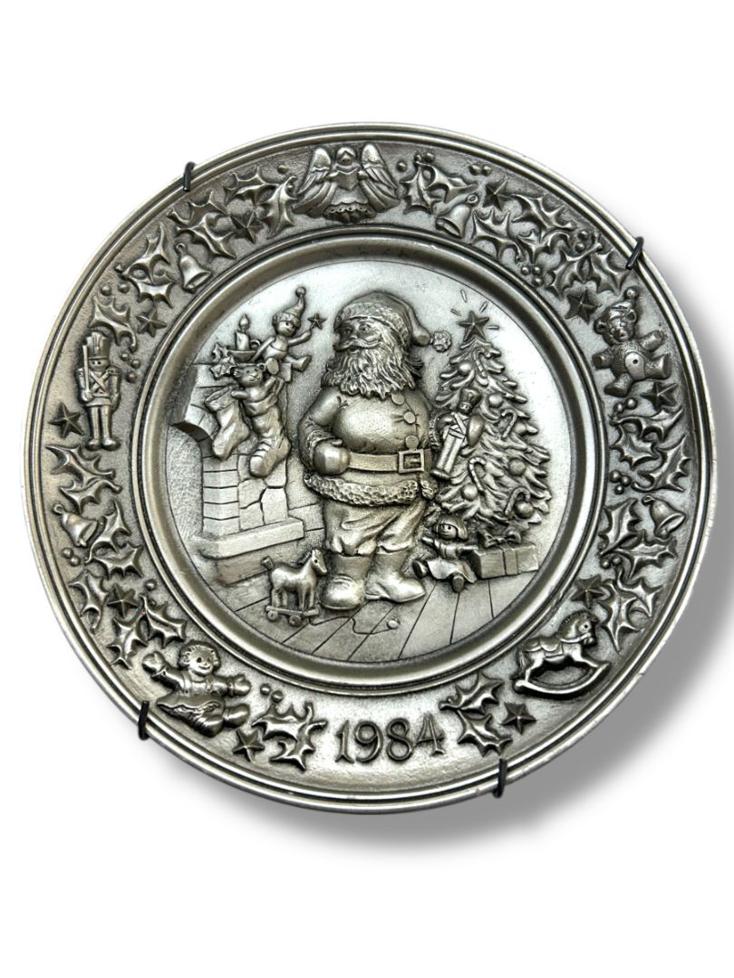 1984 Hudson Pewter Plate Andrea Hollis Christmas Limited 5.9" His Eyes How They