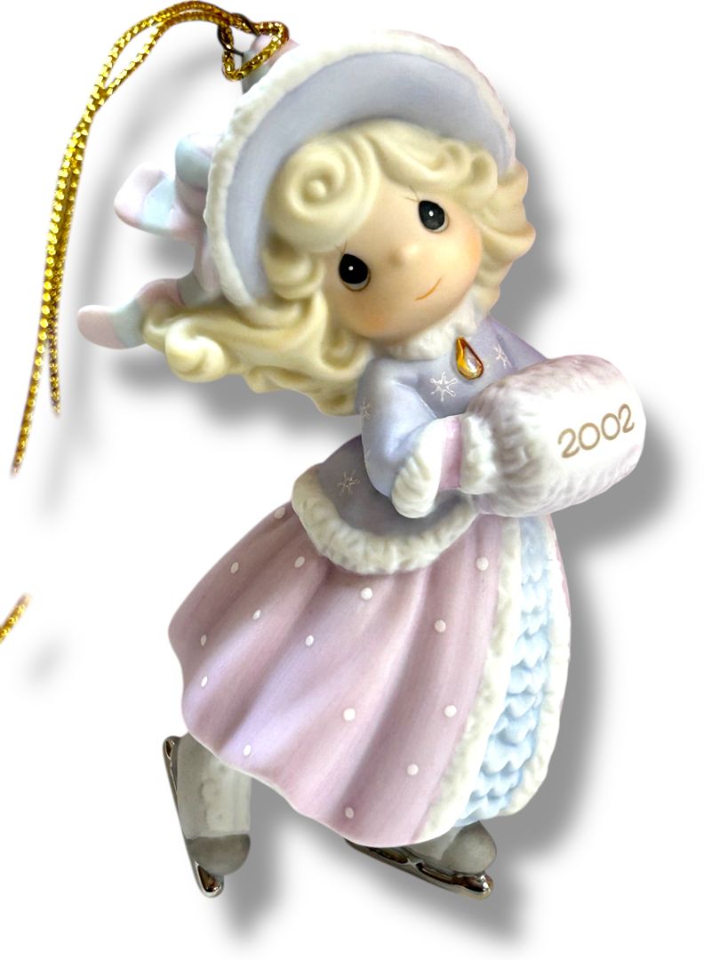 2002 Enesco Precious Moments Ornament 104203 "May Your Holidays Sparkle with Joy"