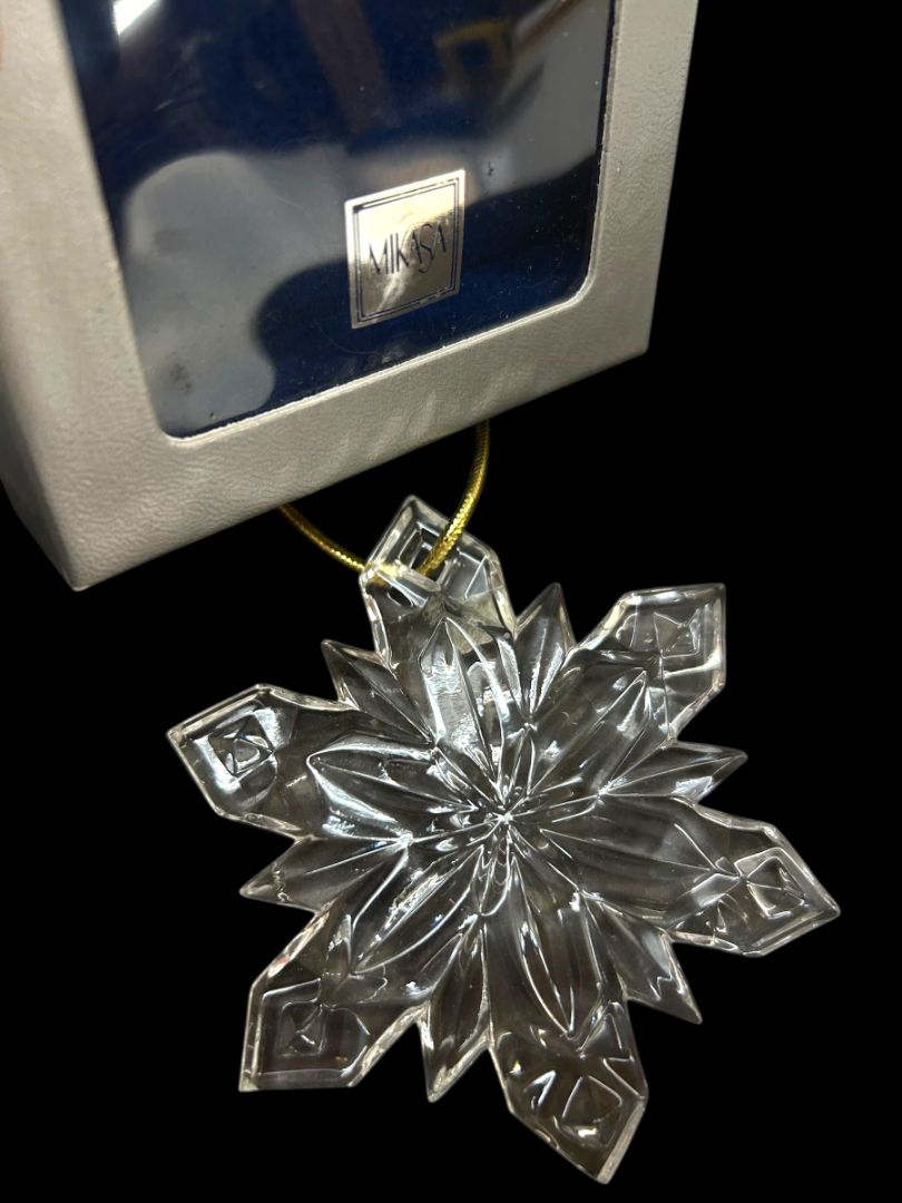 Mikasa Clear Crystal Snowflake Ornament Joyous Collection 3.5"