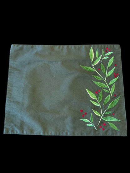 Set of 4 Christmas Fabric Holiday Placemats Embroidered Dark Green Holly 17" x 13"