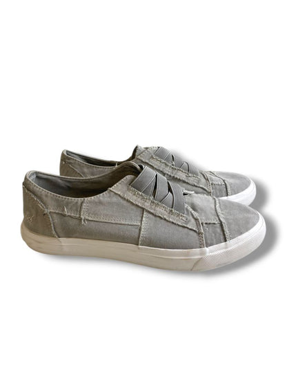 Size 10W Blowfish Womens Malibu Marley Wide Pull On Distressed Sneakers