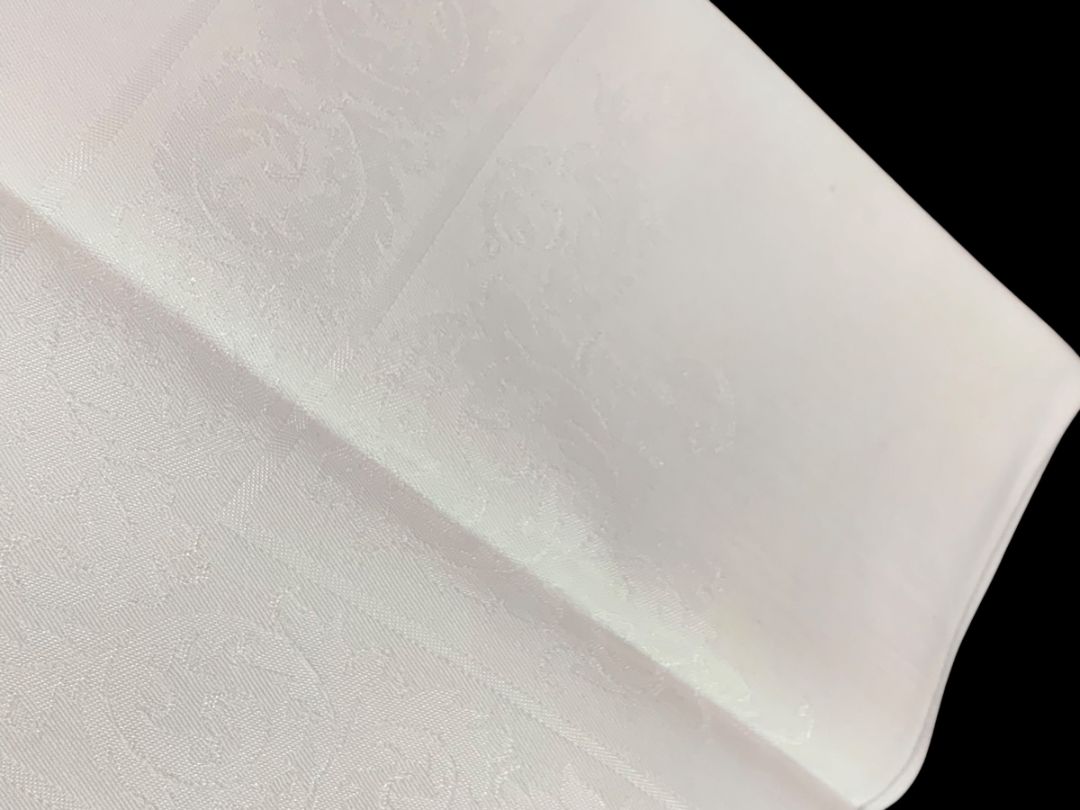 Set of 7 Cloth Napkins White Formal Table Linens Subtle Design 18.5" Square