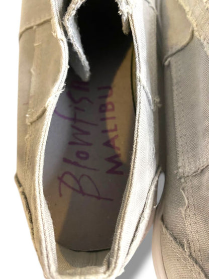 Size 10W Blowfish Womens Malibu Marley Wide Pull On Distressed Sneakers