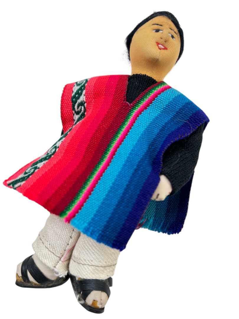 Lot of 4 Bolivian Soft Scult Dolls 7" Folk Art Grandpa Woman