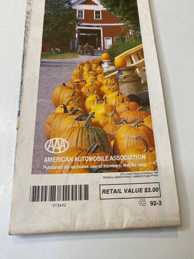 1992 AAA Main New Hampshire Vermont Foldable Map 92-3