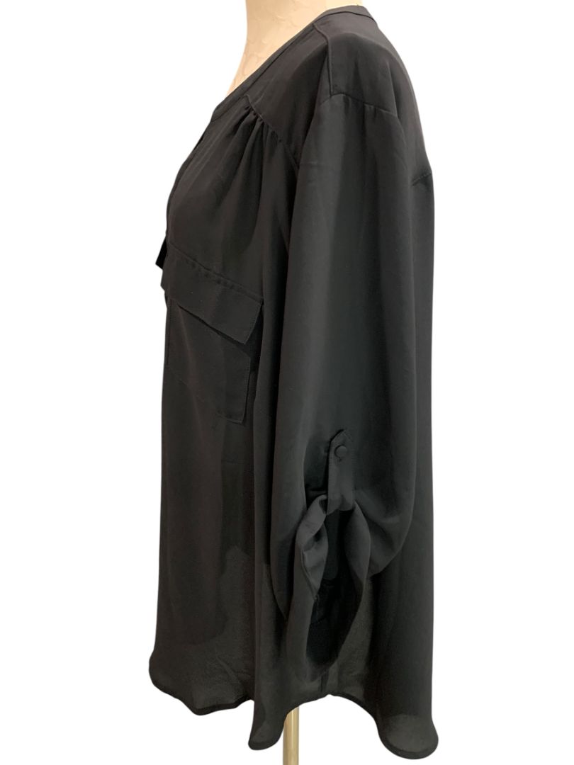 Size 5X Torrid Womens Black Blouse Shirt Pockets Roll Tab Sleeve