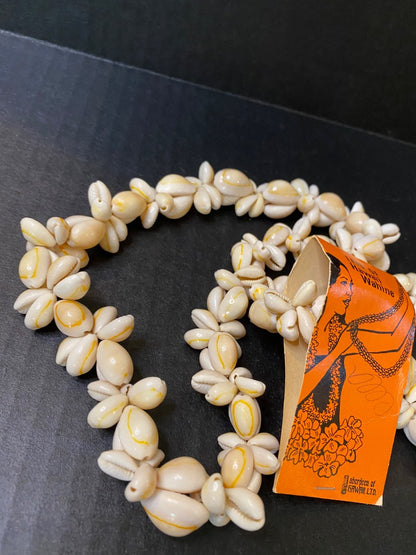 Vintage Leis of Hawaii Wahina Souvenir Shell Necklace with Tag Made in Philippines