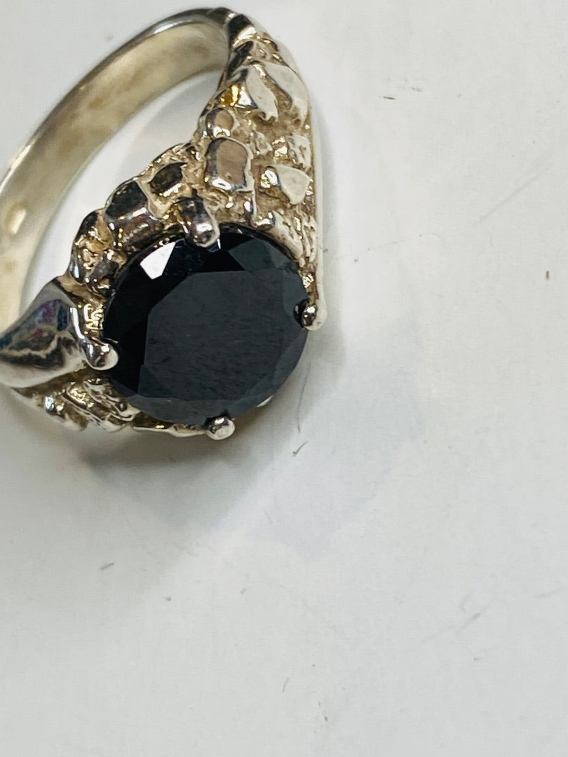 Size 10.5 Silvertone Costume Jewelry Ring Faceted Dark Red Glass