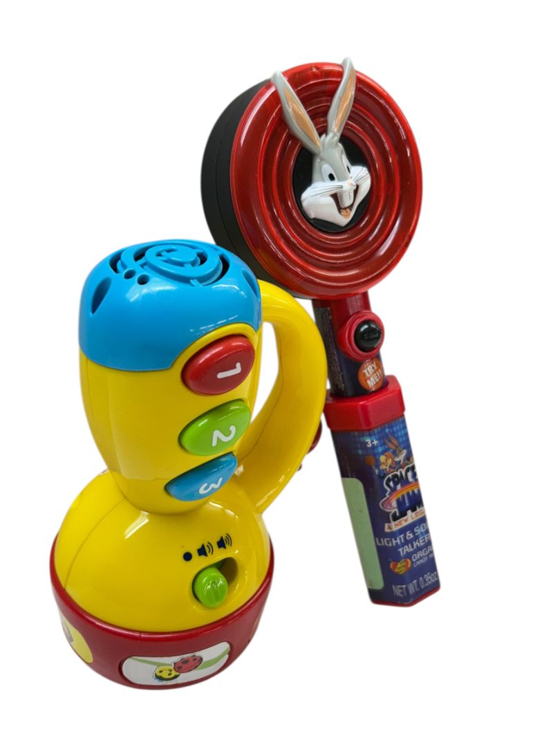 VTech Spin and Learn Flashlight Toy and Bugs Bunny Light and Sound Talker