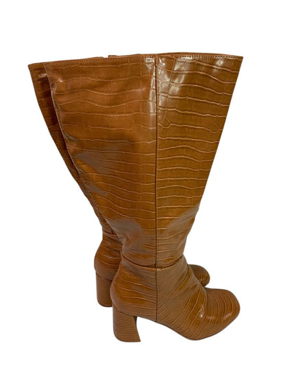 Size 8W Lane Bryant Womens Wide Calf Block Heel Embossed Boots