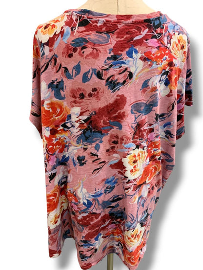 Size 3X Torrid Womens Pink Tshirt Floral Print V-Neck Classic Fit