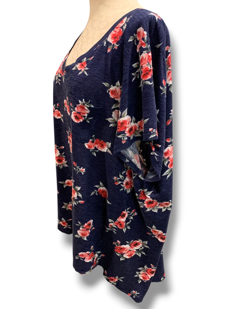 Size 3X Torrid Womens Navy Blue Tshirt Rose Print V-Neck Classic Fit